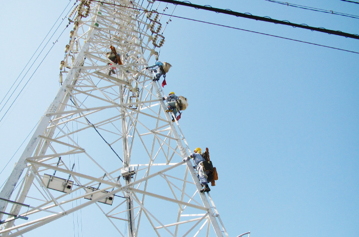 架空送電設備の保守・点検